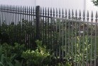 Thornleighgates-fencing-and-screens-7.jpg; ?>